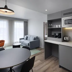מלון By Marriott Paris Charles De Gaulle Airport רואיסי-אן-פרנס
